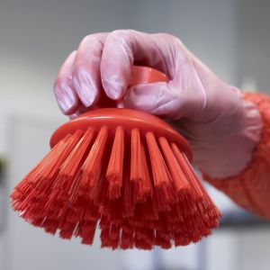 Vikan Round Hand Scrub - 110mm - Hard - Red